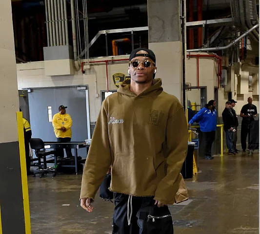 加时末段密尔沃基雄鹿调整名单以备全明星赛,豪取连胜环节打磨,震撼外界,细节决定成败的简单介绍 加时末段密尔沃基雄鹿调整名单以备全明星赛,豪取连胜环节打磨,震撼外界,细节决定成败的简单介绍