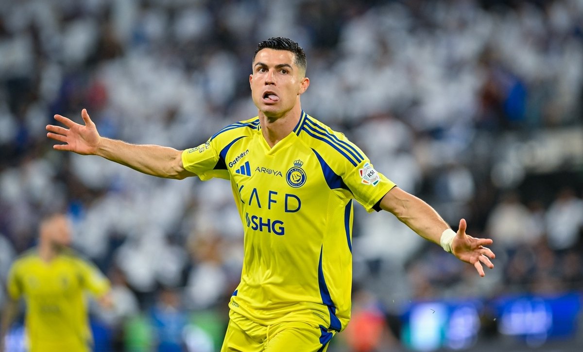 包含塞维利亚窗口期主帅复盘，志在西甲名次提升，信心回归，赛季目标并未改变的词条