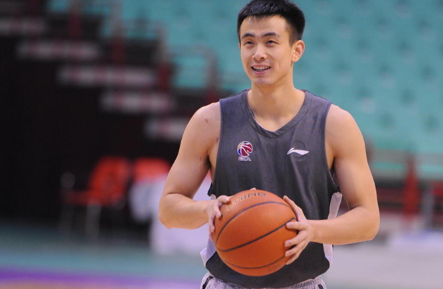 巴塞罗那内部会议纪要流出：赛前主帅复盘，CBA常规赛使命明确，资深球员宣示担当的简单介绍