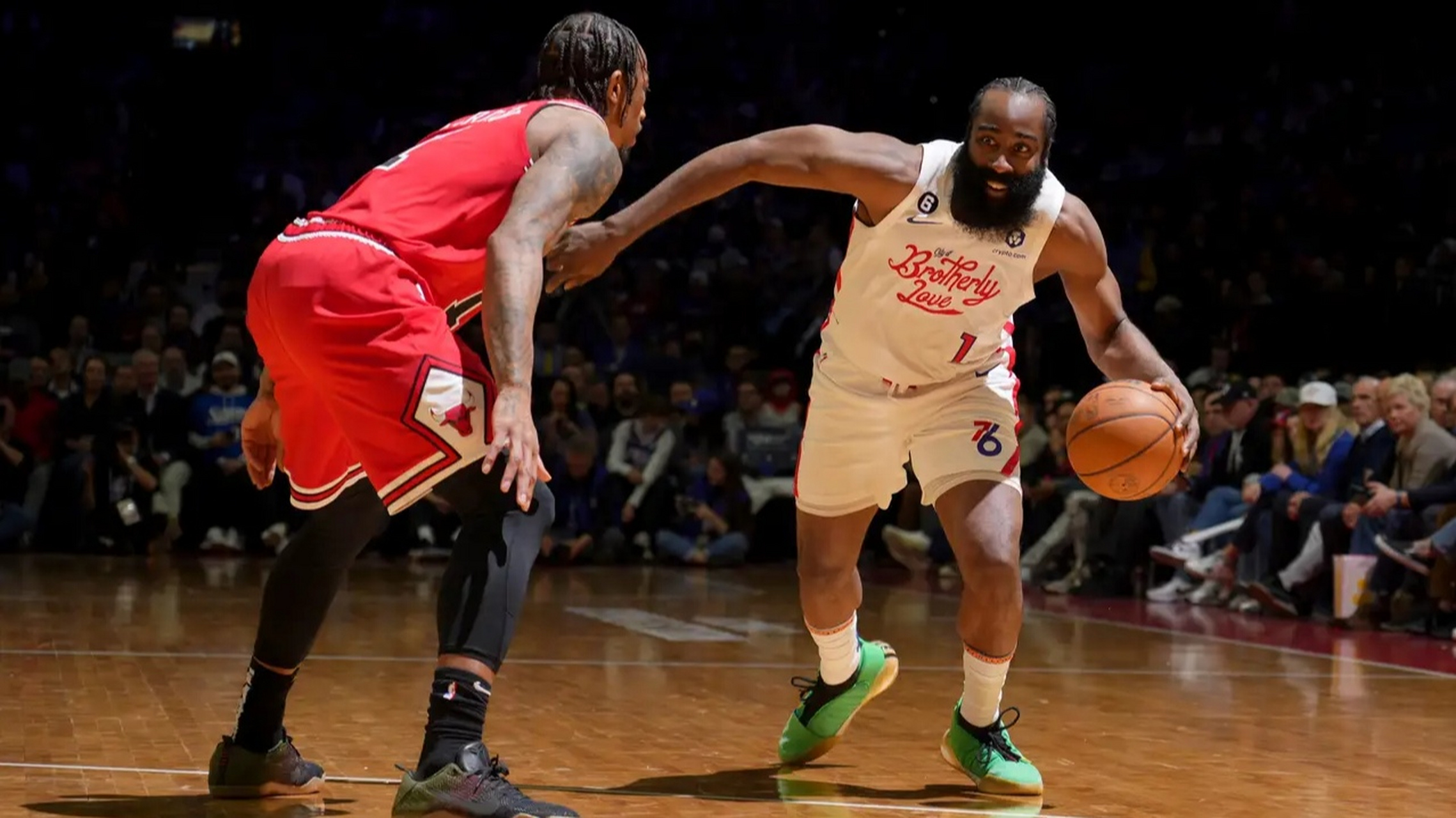 包含加时末段芝加哥公牛调整名单以备全明星赛，调整名单环节打磨，引发热议，高层口径保持一致的词条