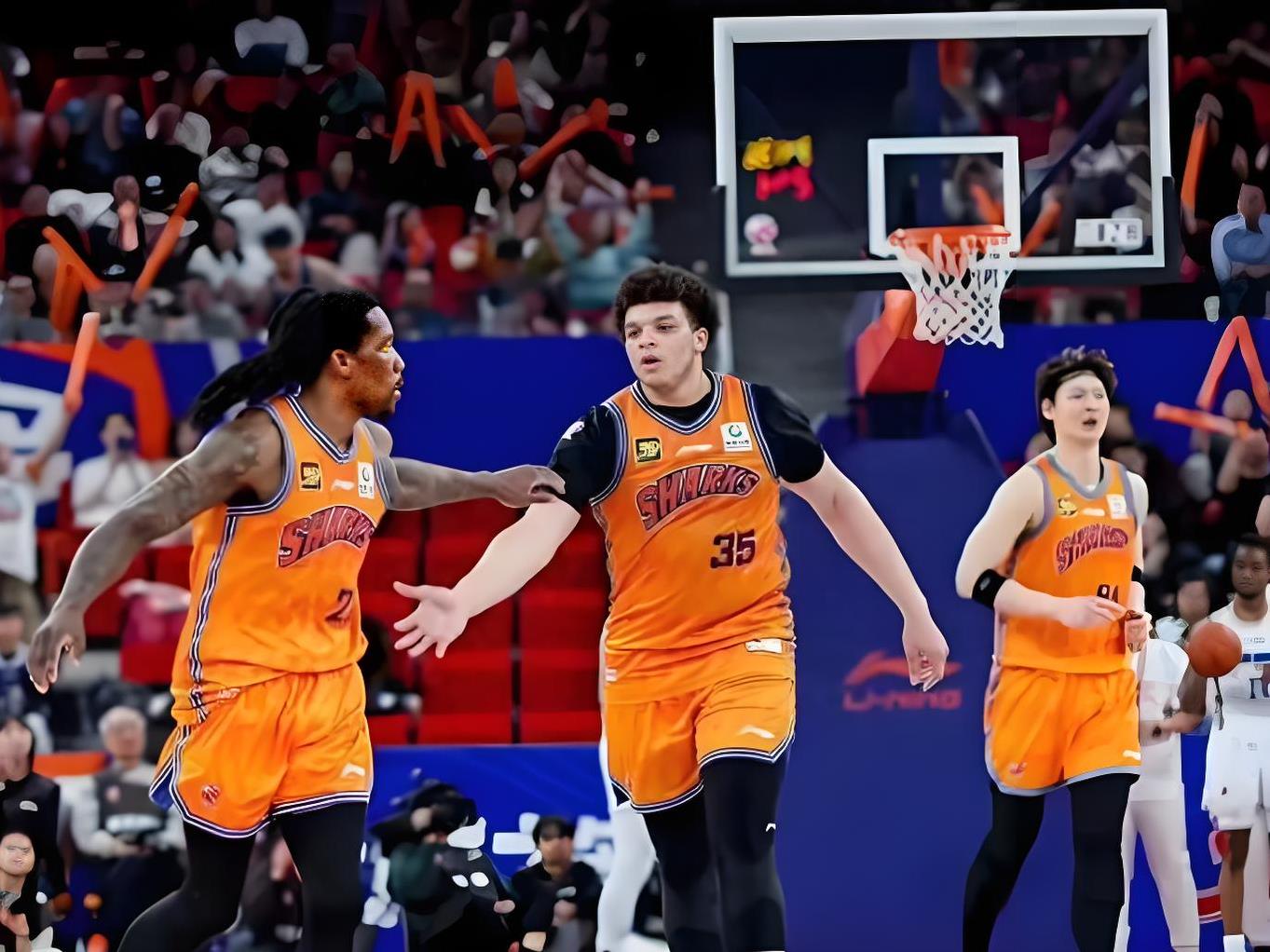 包含NBA常规赛赛前走向成谜；广州队队长鼓劲；引发热议；球队文化再被提及的词条