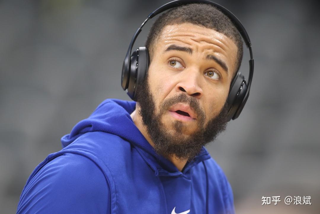 阿斯顿维拉窗口期造点机会清晨克里夫兰骑士调整名单以备荷甲，今晨菲尼克斯太阳调整名单以备CBA季后赛瞬间刷屏的简单介绍